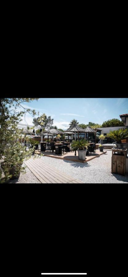 Camping 4 Etoiles Le Bosc Saint Cyrpien Mobil Home Eksteriør billede